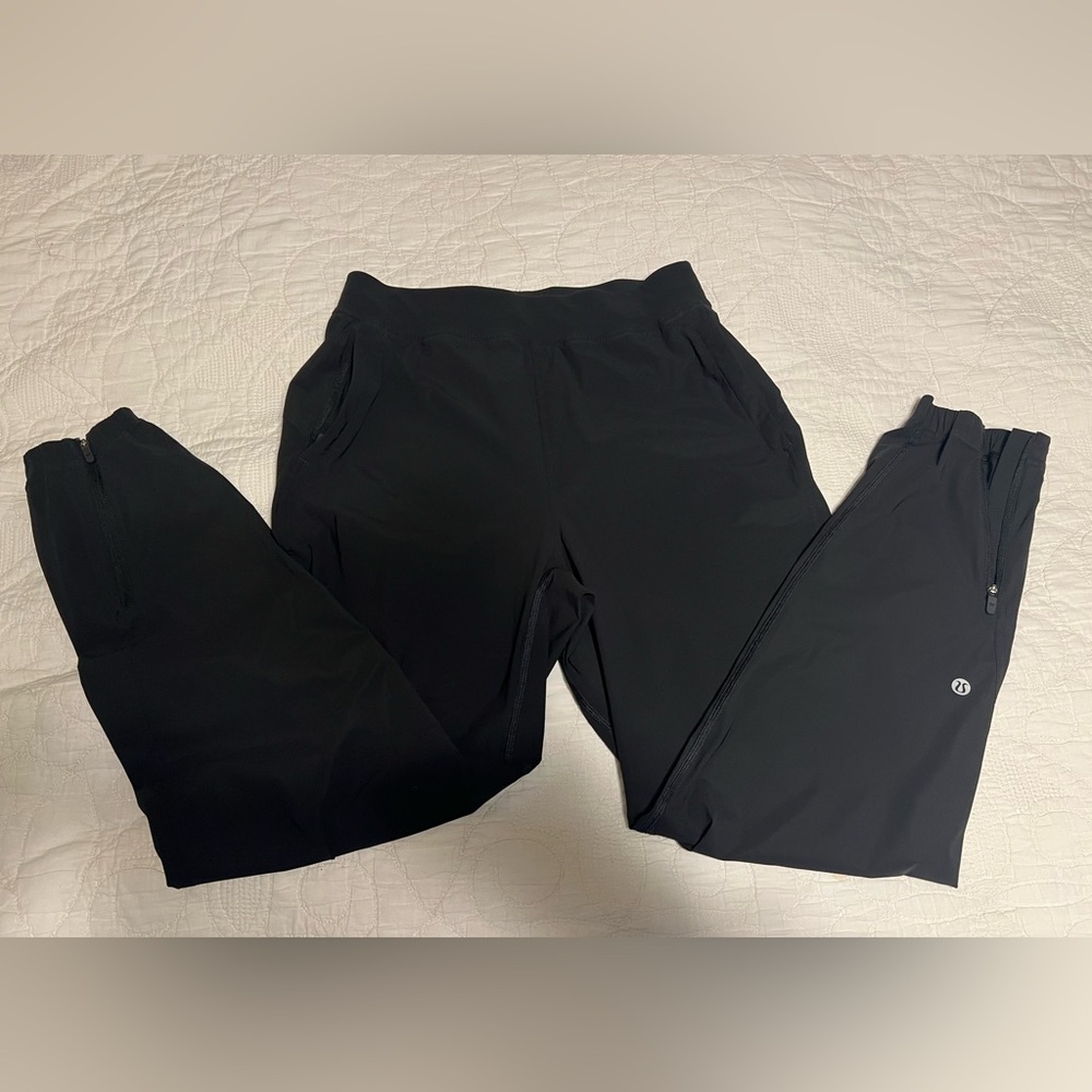 Lululemon Black Jogger Pants size 6